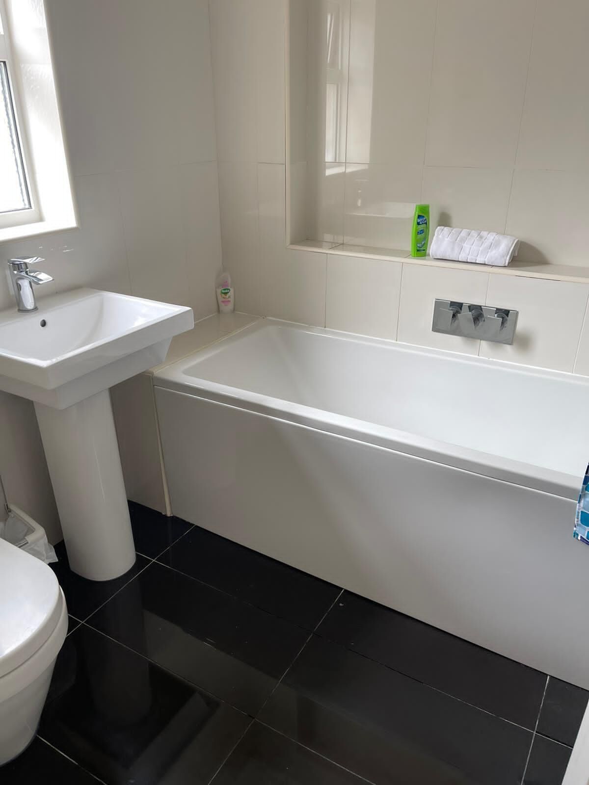 Apartment, 3 Bedrooms, Patio, Garden View | Bathroom