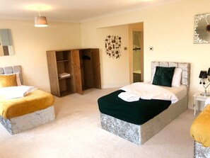 Apartamento, 3 quartos, varanda, vista para o jardim | 3 quartos