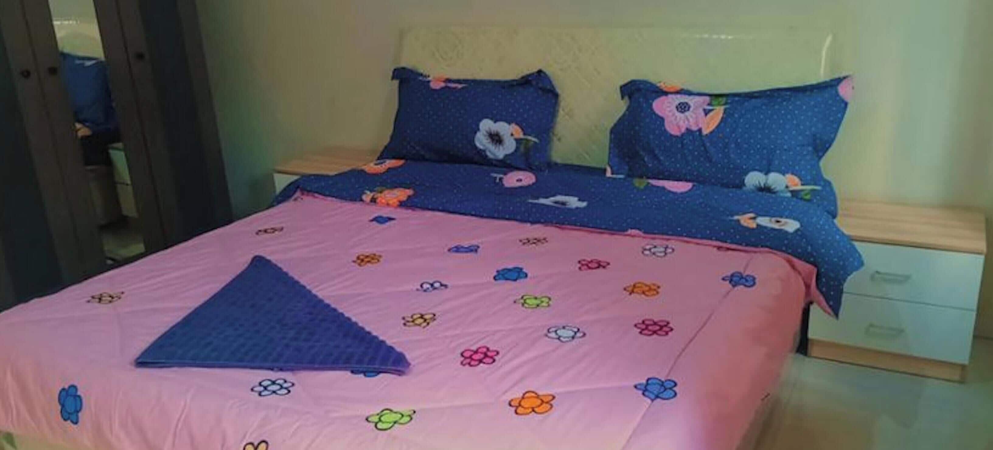 2 phòng ngủ, bàn ủi/dụng cụ ủi quần áo, truy cập Internet không dây 