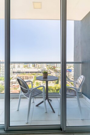 Apartment, 1 Bedroom, Accessible, Balcony | Balcony