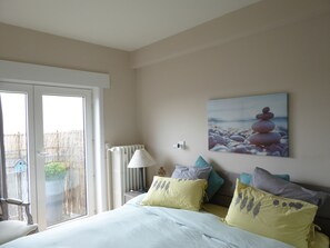 Apartment, 2 Bedrooms, Smoking, Balcony | 3 bedrooms - Vue Mer, Luxueux T3 Gar, La Noordzee à Votre Porte, 2à 6 Etbébé à Ostende Centre (Ostend)