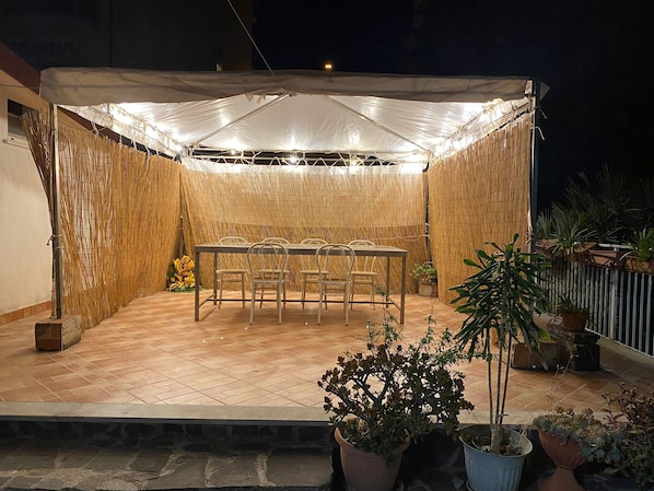 Apartment, 1 Bedroom, Smoking, Terrace | Outdoor dining