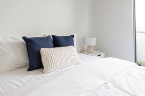 Apartment, 2 Bedrooms, Smoking, Balcony | 3 bedrooms