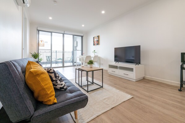 Apartment, 2 Bedrooms, Smoking, Balcony | Living room - Prospect Apartments - Luxury Accommodation Near City (Prospect)