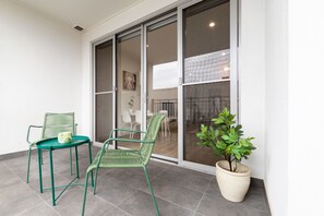 Apartment, 2 Bedrooms, Smoking, Balcony | Balcony - Prospect Apartments - Luxury Accommodation Near City (Prospect)