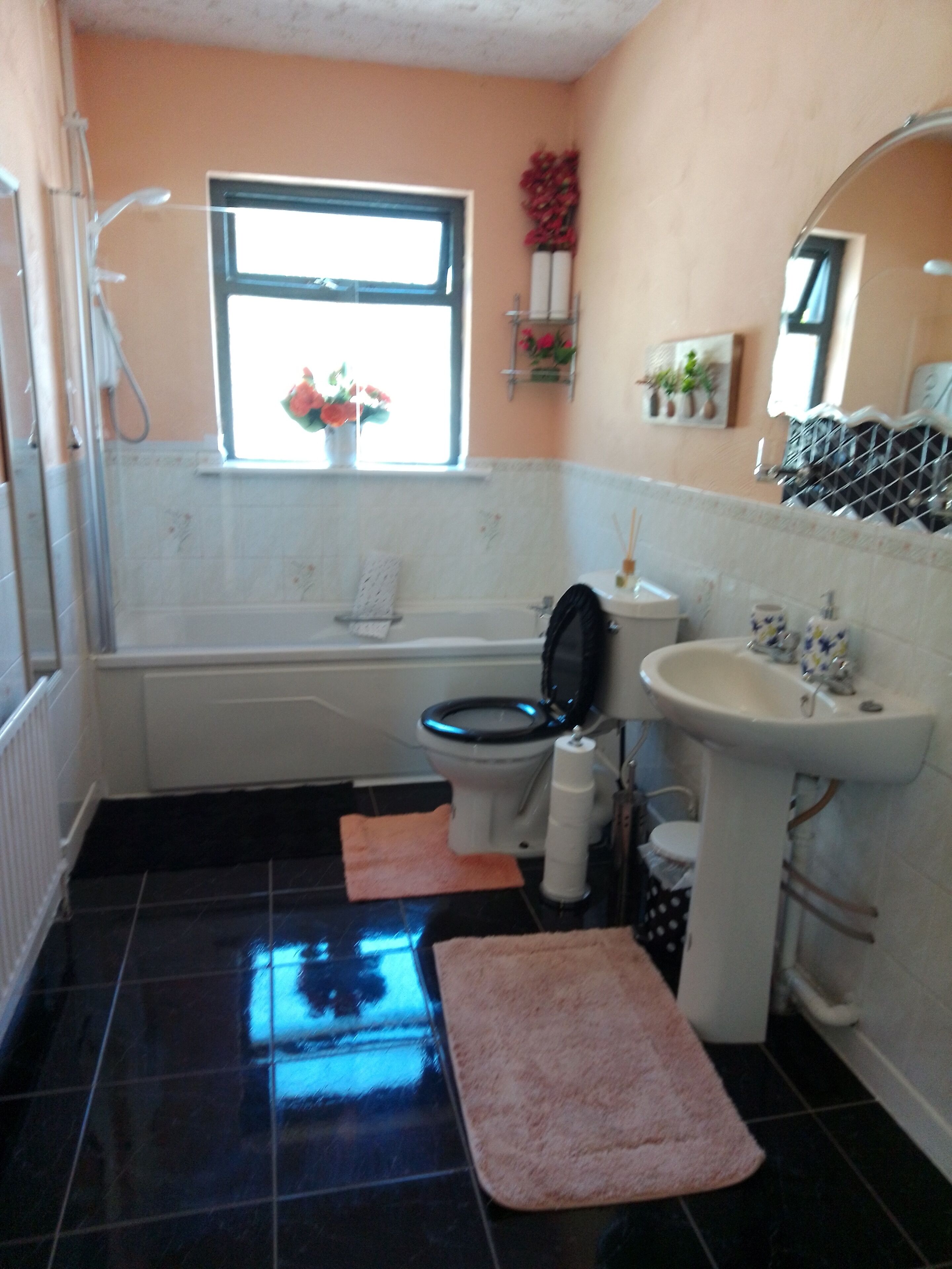 Shared Dormitory, 1 Bedroom, Fireplace | Bathroom