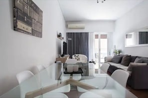 Apartment, 2 Bedrooms, Balcony | Dining room