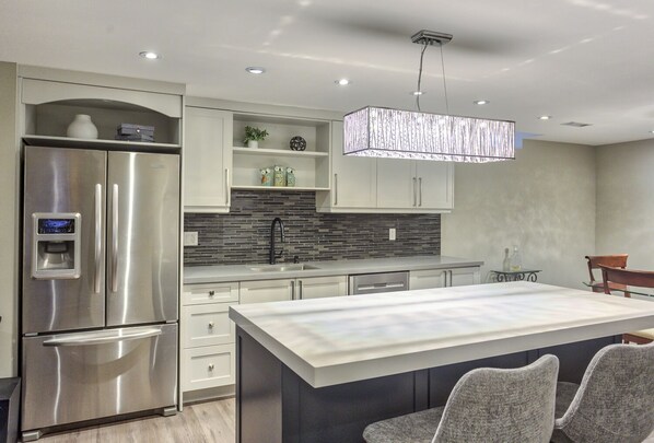 House, 1 Bedroom | Interior - Fully Furnished Private Guest Suite (Richmond Hill)