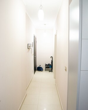 อพาร์ทเมนท์, 1 ห้องนอน, พร้อมสิ่งอำนวยความสะดวกสำหรับผู้พิการ, ระเบียง | ทางเข้าที่พัก