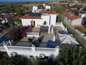 ヴィラ ベッドルーム (複数) 喫煙可 プライベートプール | 外観