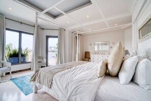 5 bedrooms - Private 5 Bedrooms Villa With Pool (Dubai)