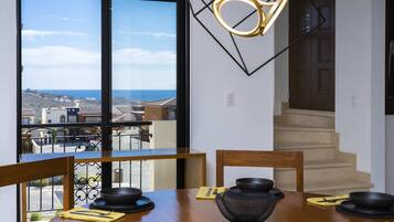 Nhà, 3 phòng ngủ | Khu ăn uống