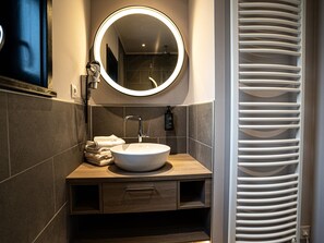 Bathroom - House Villa Cottage de Luxe for 4 Persons on the Waterfront 13 (Antoing)