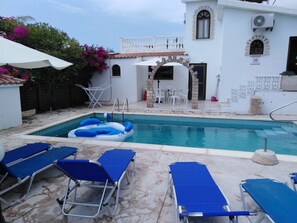 Villa, 6 chambres, accessible aux personnes à mobilité réduite, fumeur | Piscine