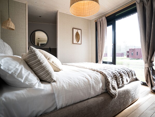 Room - Luxurious Waterfront Villa Surrounded by Nature for 4 People 12 (Antoing)