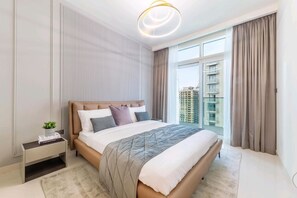 3 bedrooms - Sunrise Bay Tower 2 Apartment (Dubai)
