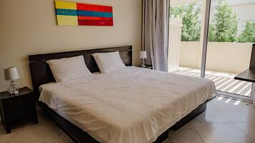 Apartemen, 1 kamar tidur, akses difabel, patio | 1 kamar tidur