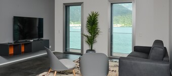 Front Lake Vacation Rental Melì in Melide