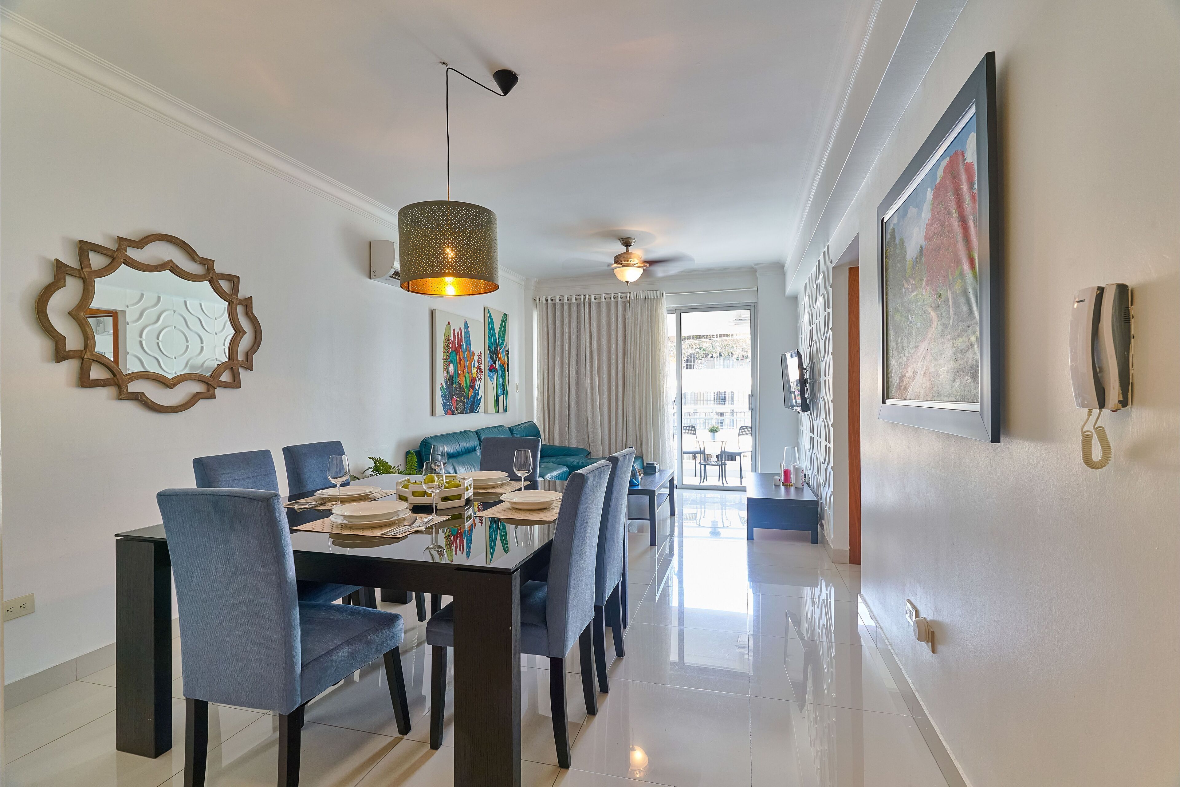 Apartment, 2 Bedrooms, Accessible, Balcony | Dining room