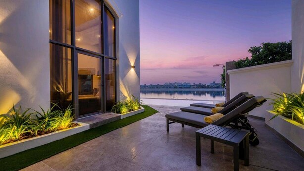 Unclassified image, 1 of 38, button - Cheerful 5 Bedroom Villa With Private Pool (Dubai)