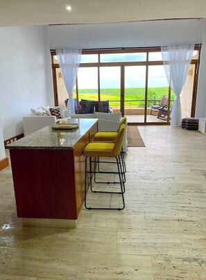 Apartemen, 1 kamar tidur, akses difabel, Boleh Merokok | Ruang keluarga