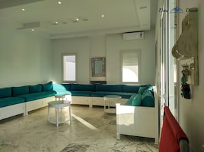 Villa, 3 Schlafzimmer, Raucher, eigener Pool | Wohnzimmer