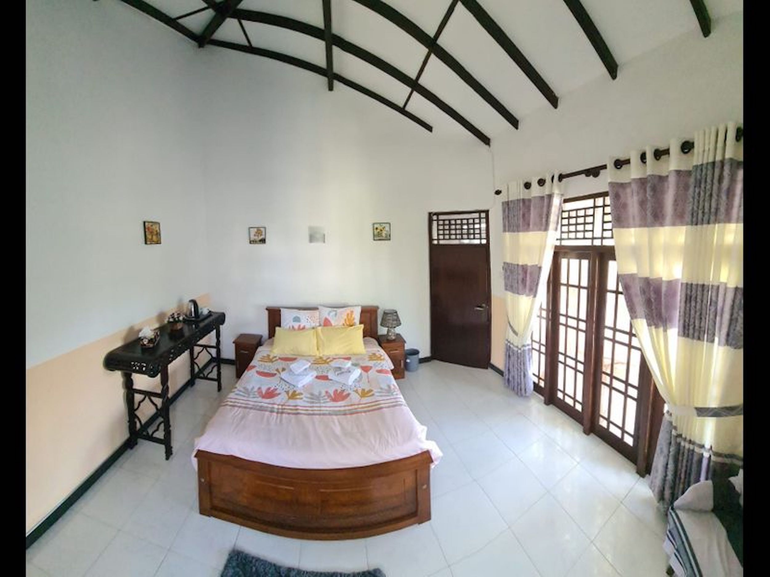 共同ドミトリー 1 ベッドルーム バルコニー ガーデンビュー | 1 室のベッドルーム