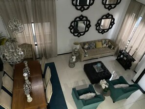 Rumah, 4 kamar tidur, Boleh Merokok, kolam renang pribadi | 6 kamar tidur