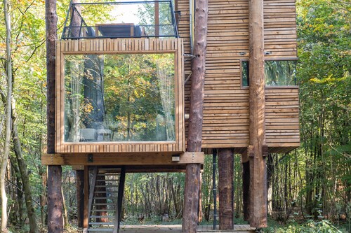 Treeloft Adventure in Nature for 4 People 8