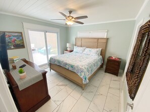 3 soverom, skrivebord, strykejern/-brett og wi-fi (inkludert)