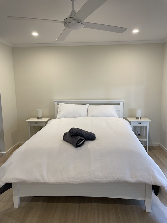 Newland View - Relax, Unwind And Enjoy - Close To Encounter Lakes And Beach. - Victor Harbor