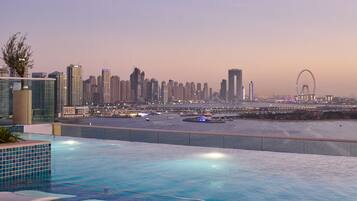 2 outdoor pools, sun loungers