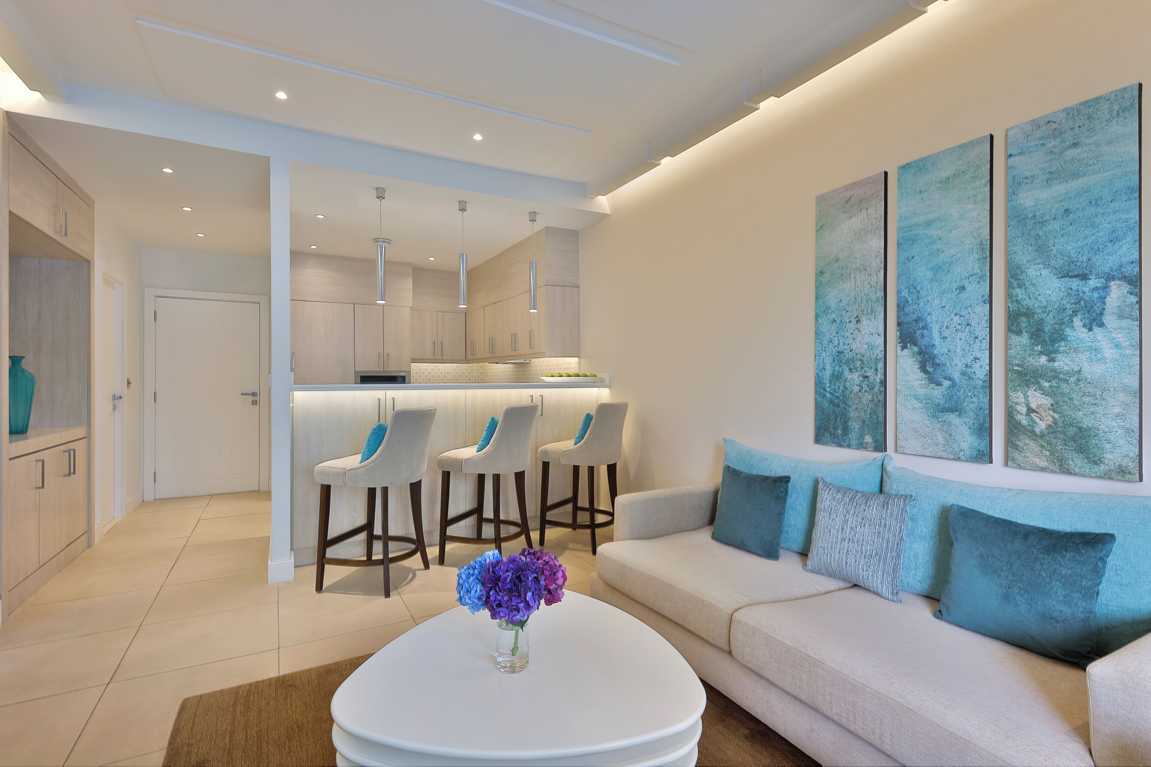1 Bedroom Apartment with Balcony, Beach & Rooftop Infinity Pool Access | In-room safe, desk, laptop workspace, soundproofing