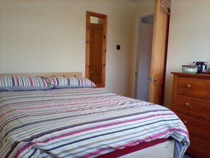 Apartment, 1 Queen Bed - 1-bed Apartment in Bridport Great Location (Bridport)