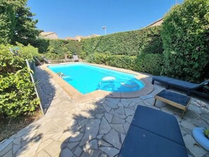 Piscine extérieure