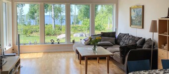 Beautiful home in Tived with WiFi