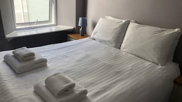 3 bedrooms, free WiFi, bed sheets