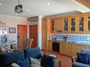 Interior - STARFISH Beach House overlooking the sea and next to a multi-sports venue (São Pedro de Moel)