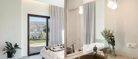 2 bedrooms, desk, soundproofing, iron/ironing board