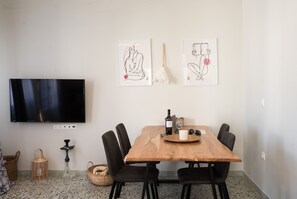 Apartment | In-room dining