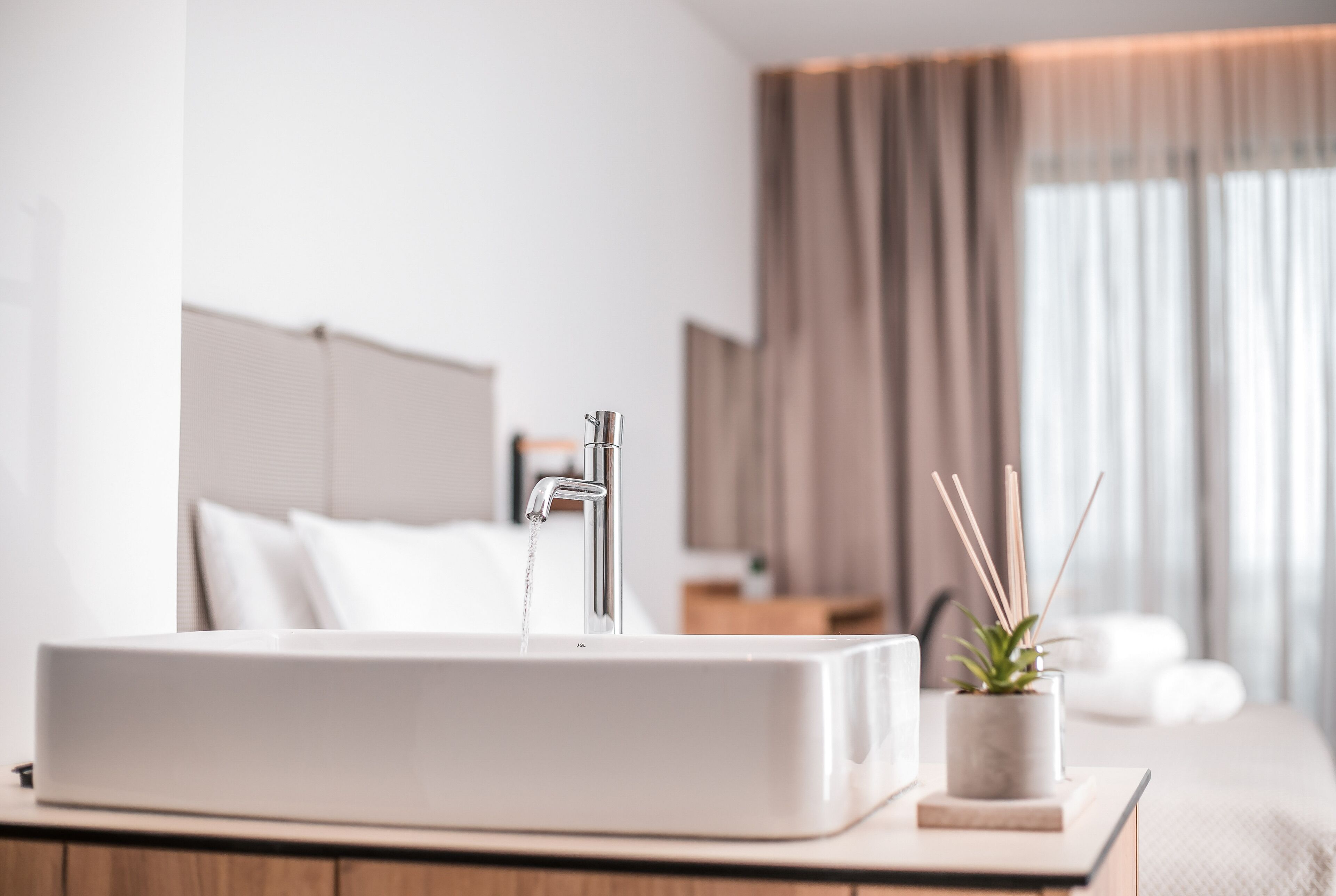 Suite Mewah | Minibar, Wi-Fi gratis, dan seprai linen