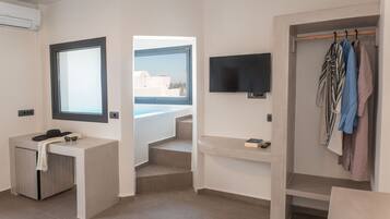 Exclusive Sea View Indoor Hot Tub