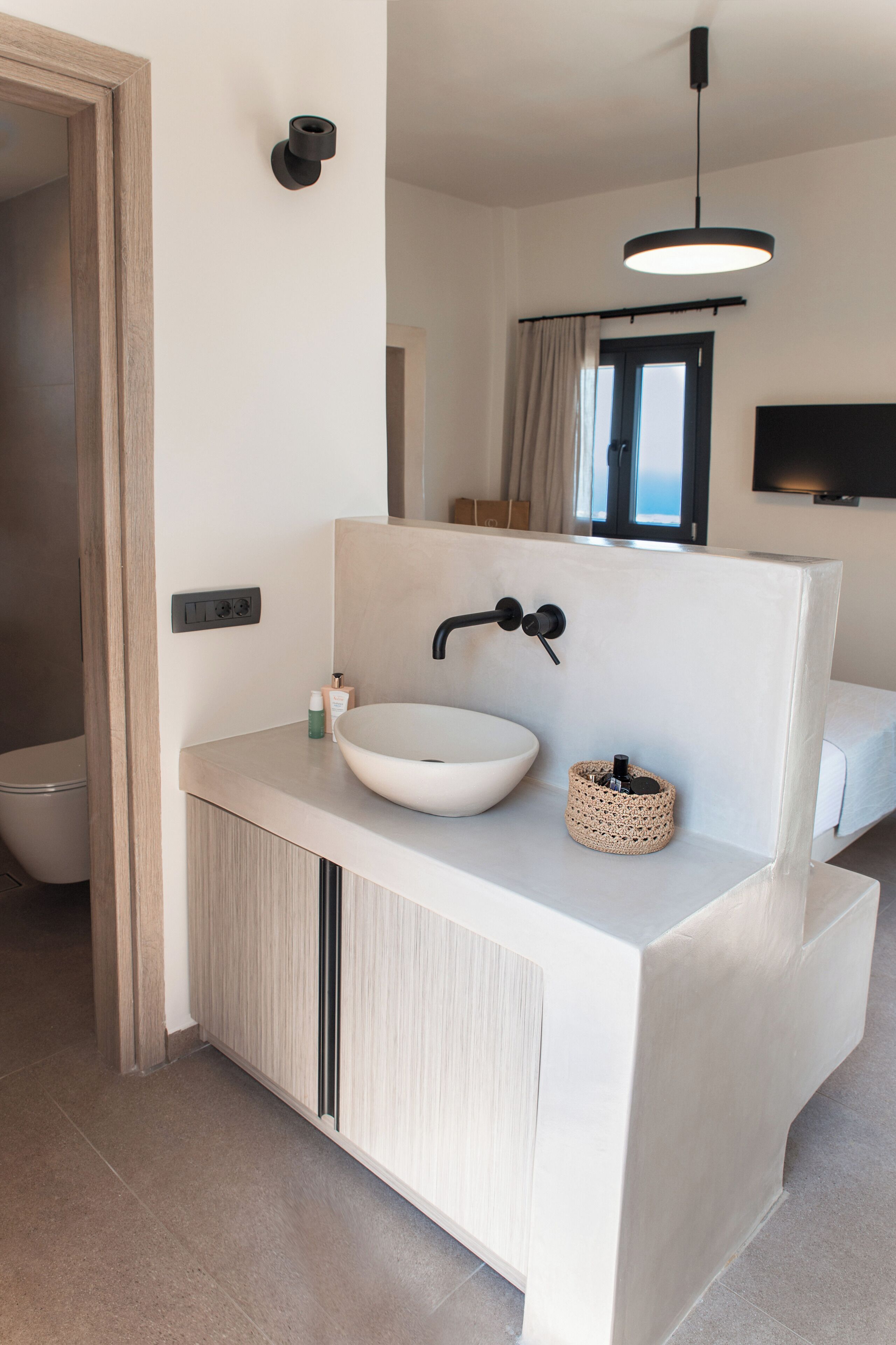 Deluxe Suite with Outdoor Hot Tub and Panoramic Sea view | Chambres insonorisées, Wi-Fi gratuit, draps fournis