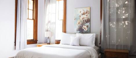 3 chambres, bureau, fer et planche à repasser, Wi-Fi gratuit