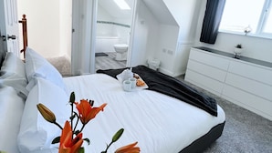 House, Multiple Beds - Modern Spacious 4bed House Porthnewquay Hawthorn (Newquay)