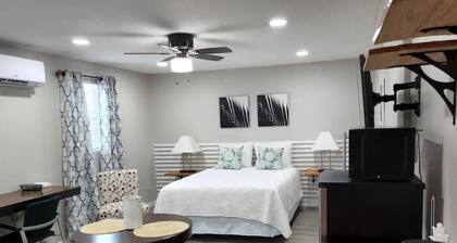 #28 Little Belleview by Joyful Moments Vacation