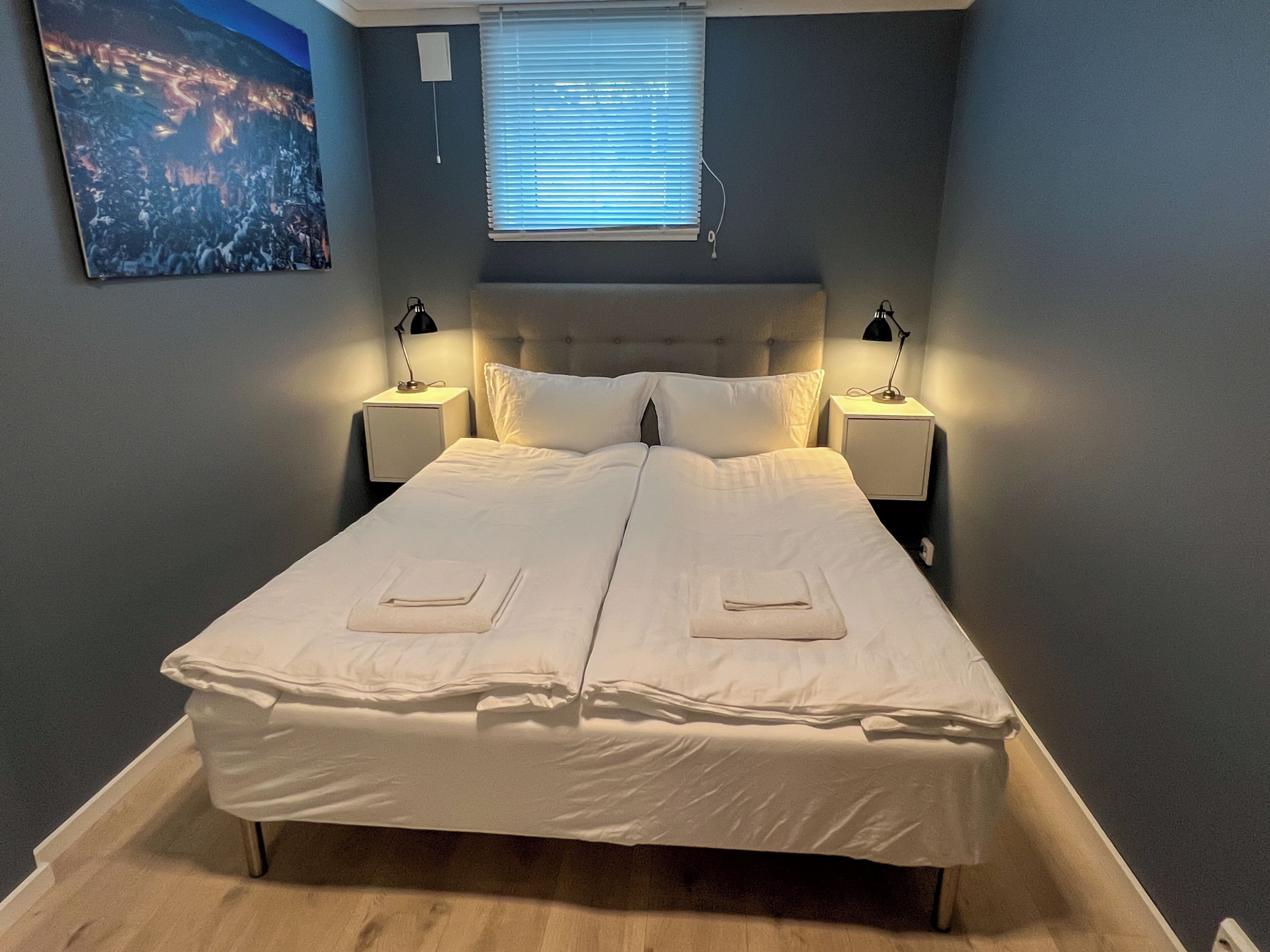 Comfort Apartment | Premium bedding, down duvets, pillow-top beds, individually decorated