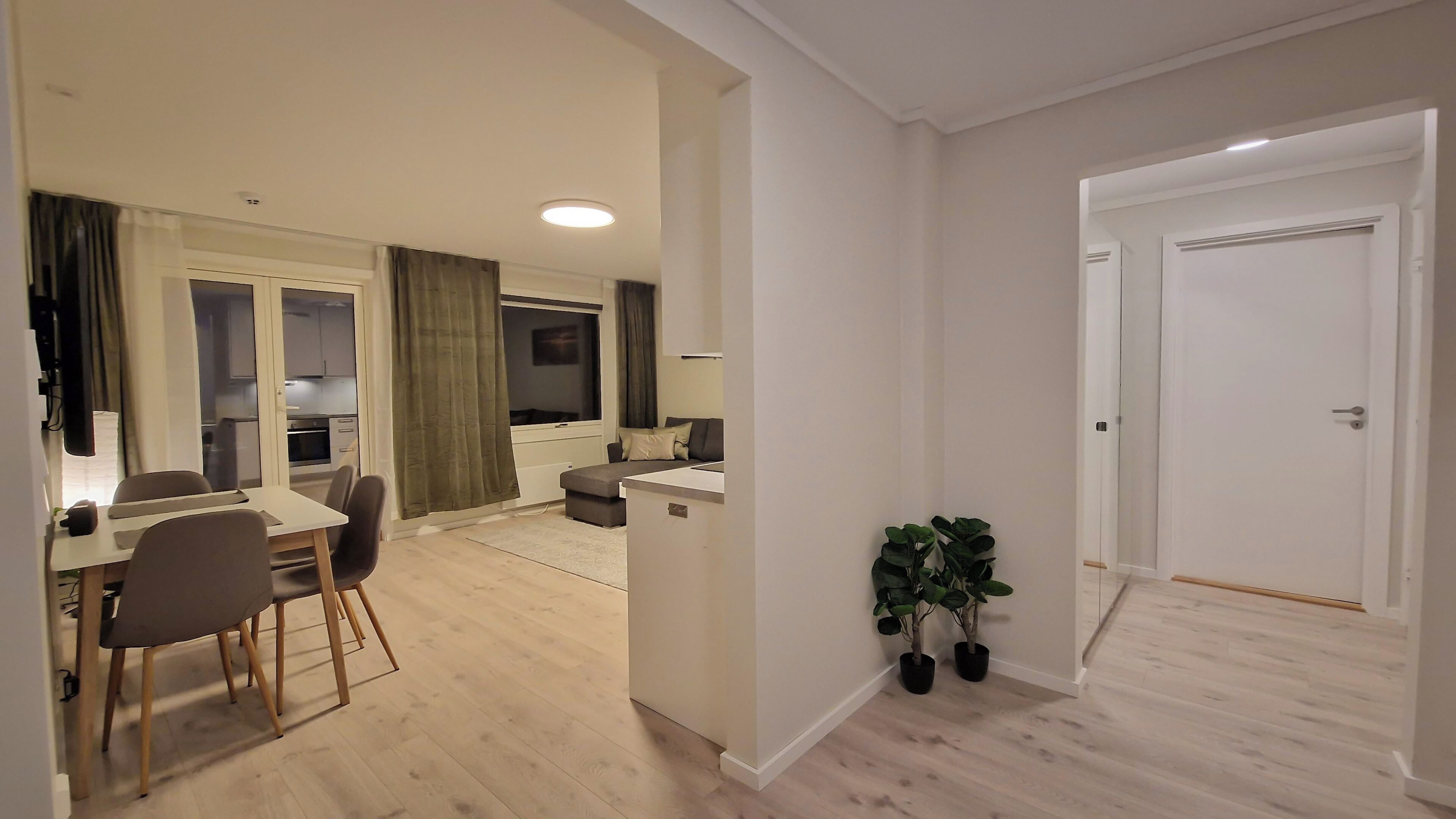 Leilighet | Sengetøy av topp kvalitet, dundyner og senger med overmadrass