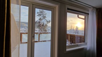 高级公寓 | 高档床上用品、羽绒被、加厚床垫、特色装修