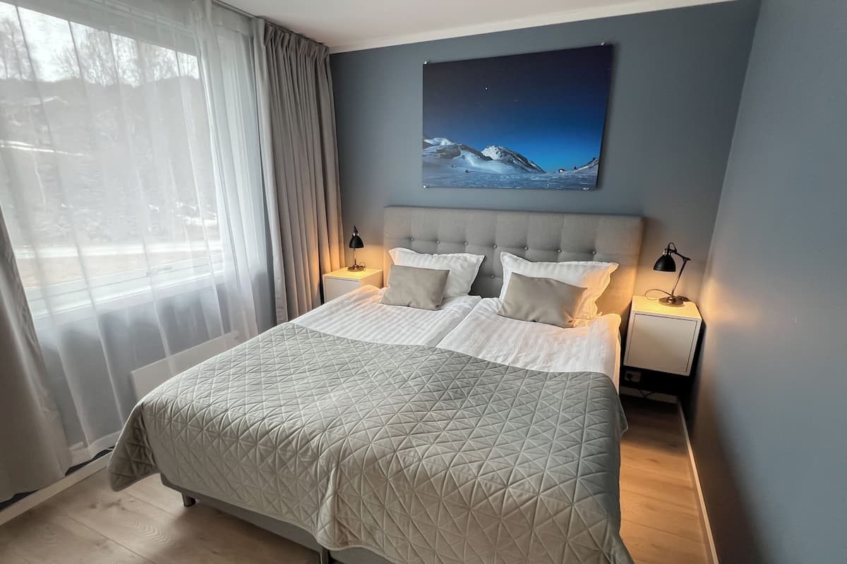 Superior Apartment | Premium bedding, down duvets, pillow-top beds, individually decorated